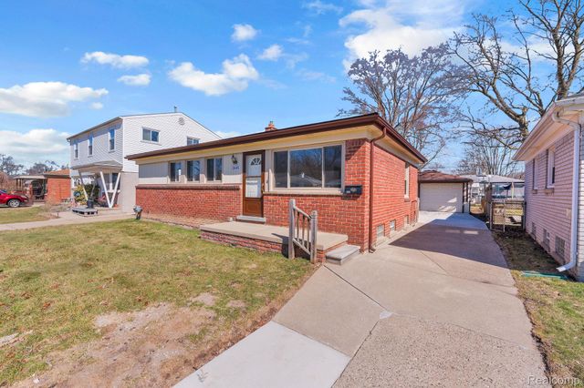 1645 Regene Street, Westland, MI 48186