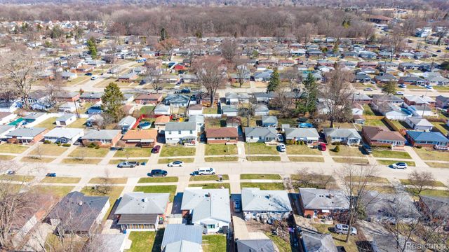 1645 Regene Street, Westland, MI 48186