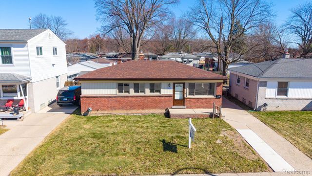 1645 Regene Street, Westland, MI 48186