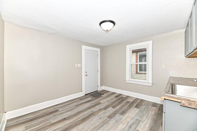 1218 N Memorial DRIVE, Racine, WI 53404