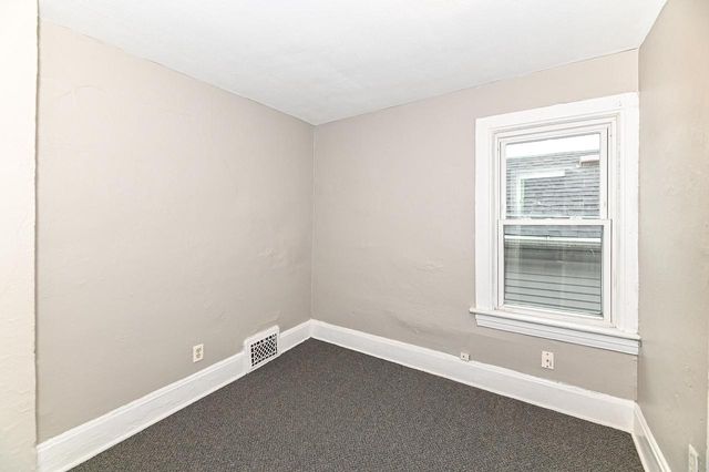 1218 N Memorial DRIVE, Racine, WI 53404
