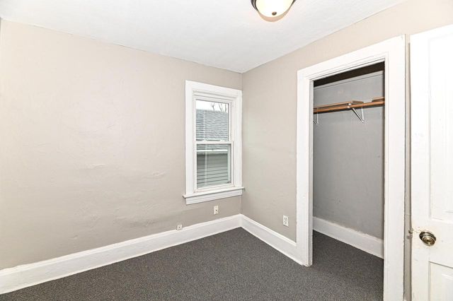 1218 N Memorial DRIVE, Racine, WI 53404