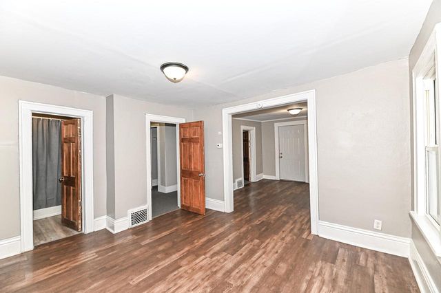 1218 N Memorial DRIVE, Racine, WI 53404