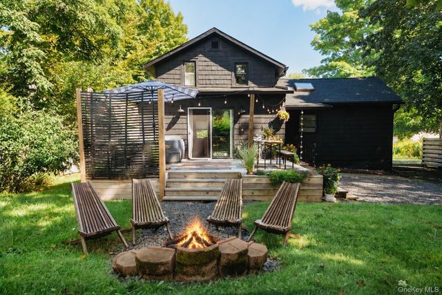 1 N Ohioville Road, New Paltz, NY 12561