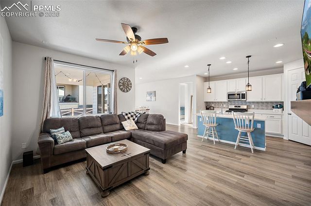 5662 Last Chance Drive, Colorado Springs, CO 80927