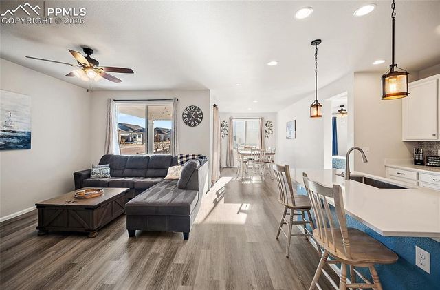 5662 Last Chance Drive, Colorado Springs, CO 80927