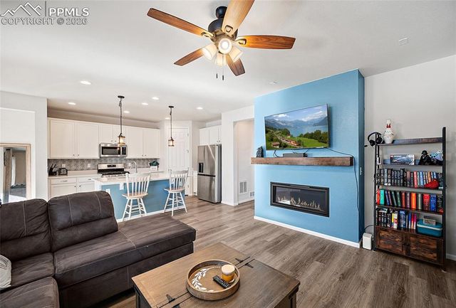 5662 Last Chance Drive, Colorado Springs, CO 80927