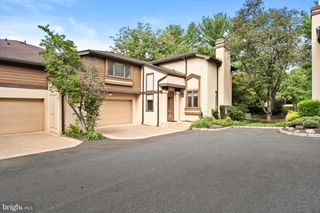426 SAYRE DR, Prineton, NJ 08540