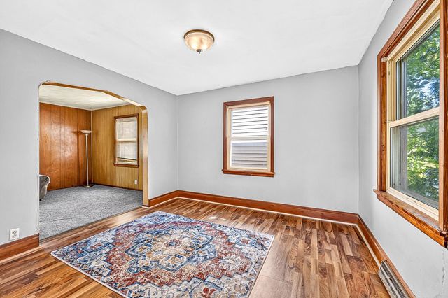 1406 99th Avenue W, Duluth, MN 55808