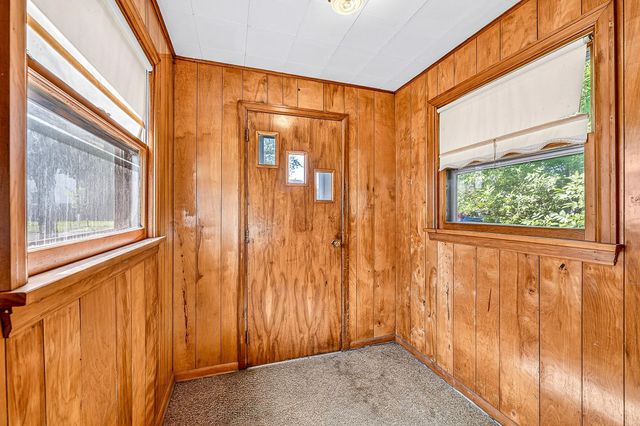 1406 99th Avenue W, Duluth, MN 55808