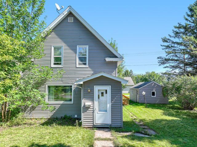 1406 99th Avenue W, Duluth, MN 55808