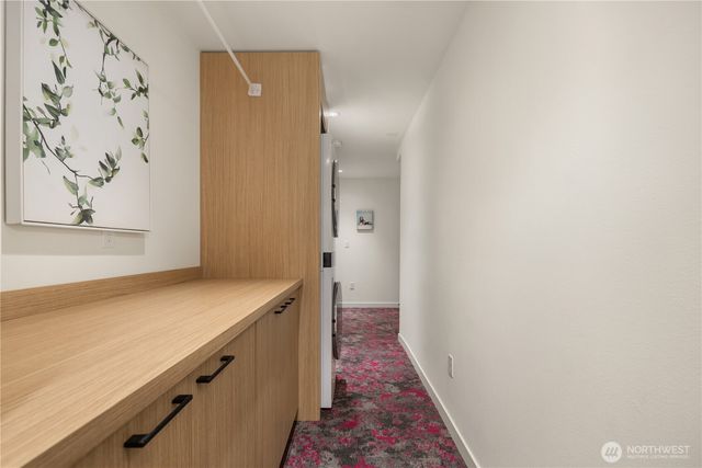 73 E Lynn St, Seattle, WA 98102