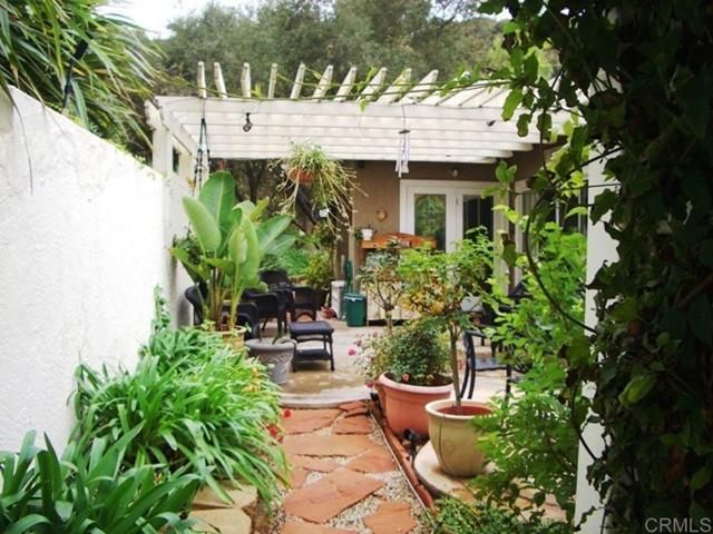 1879 Fox Bridge CT., Fallbrook, CA 92028