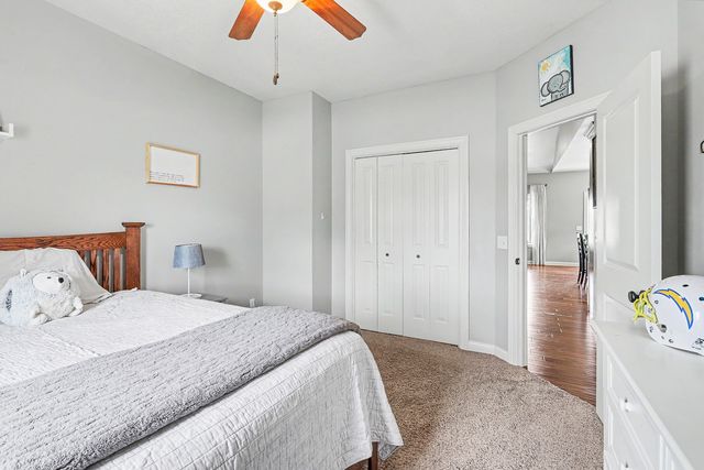 1812 W 3rd Street, Pella, IA 50219