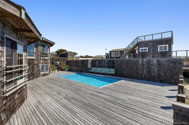 1 Steels Walk, Water Island, NY 11772