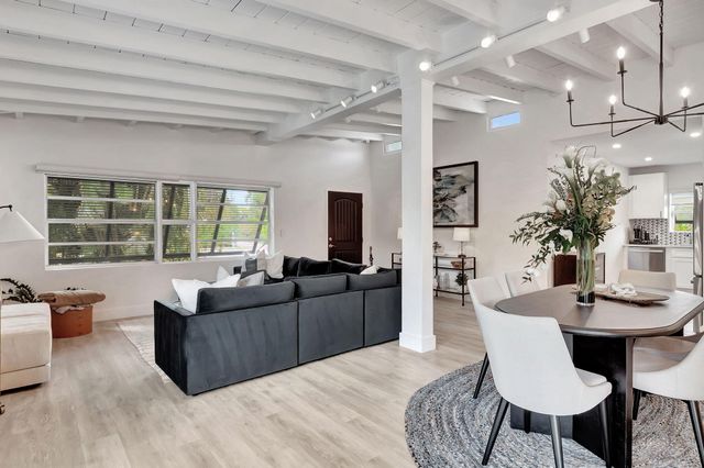 231 SE 3rd Avenue, Delray Beach, FL 33483
