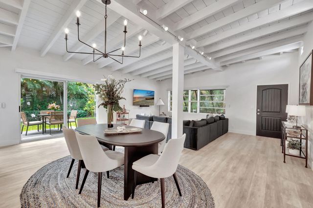 231 SE 3rd Avenue, Delray Beach, FL 33483