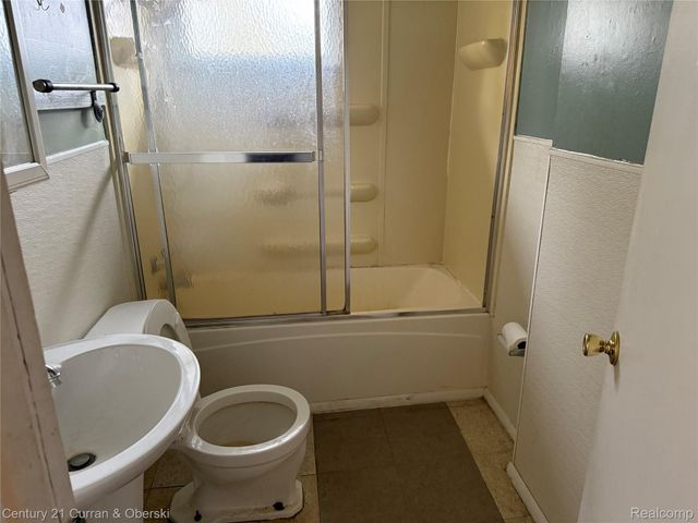 306 N Main Street, Britton Village, MI 49229