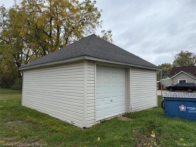 306 N Main Street, Britton Village, MI 49229