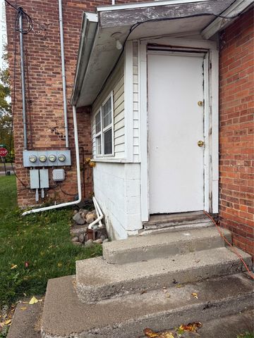 306 N Main Street, Britton Village, MI 49229