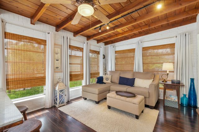 414 Pittsburgh Drive, Jupiter, FL 33458