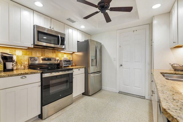 414 Pittsburgh Drive, Jupiter, FL 33458