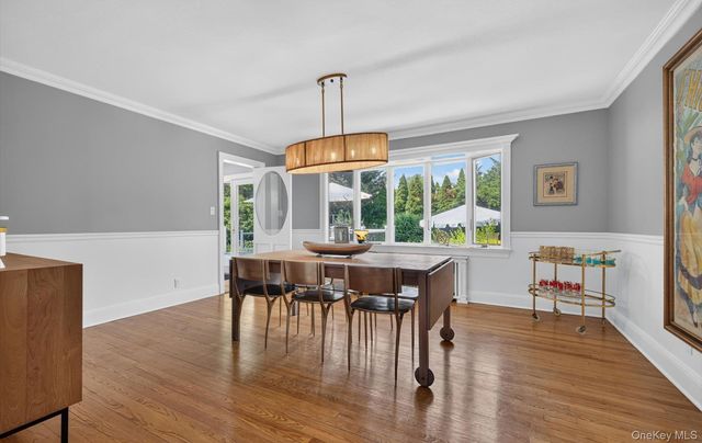 81 Lawrence Hill Road, Huntington, NY 11743