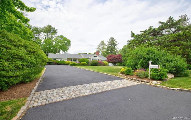 81 Lawrence Hill Road, Huntington, NY 11743