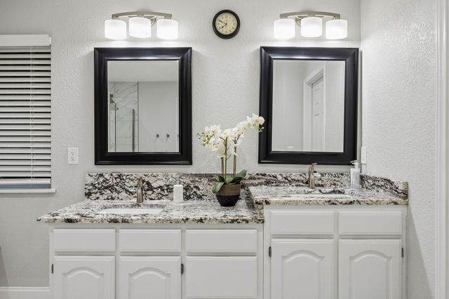 5210 N Briar Ridge Circle, Mckinney, TX 75072