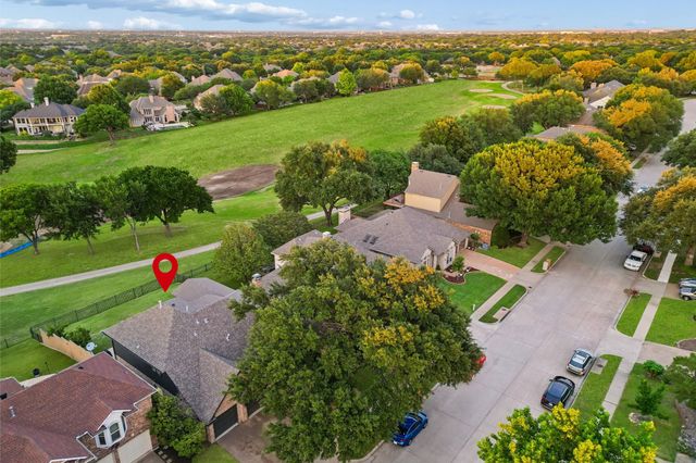 5210 N Briar Ridge Circle, Mckinney, TX 75072