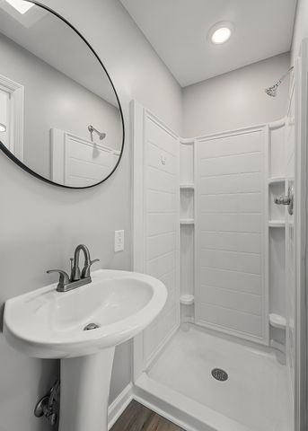 137 Bybee Dr, Mcminnville, TN 37110