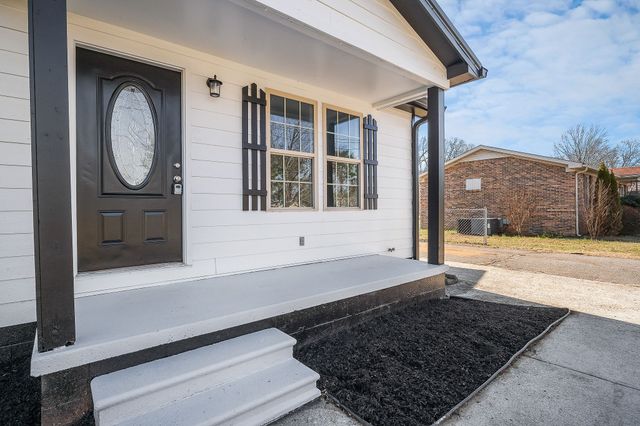 137 Bybee Dr, Mcminnville, TN 37110