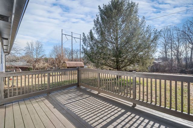 137 Bybee Dr, Mcminnville, TN 37110