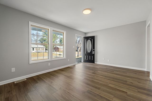 137 Bybee Dr, Mcminnville, TN 37110