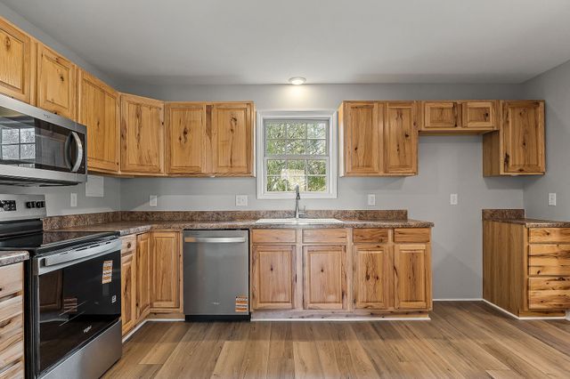 137 Bybee Dr, Mcminnville, TN 37110