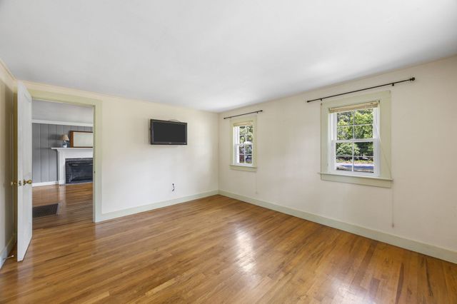 47 Acres Ave, Yarmouth, MA 02673