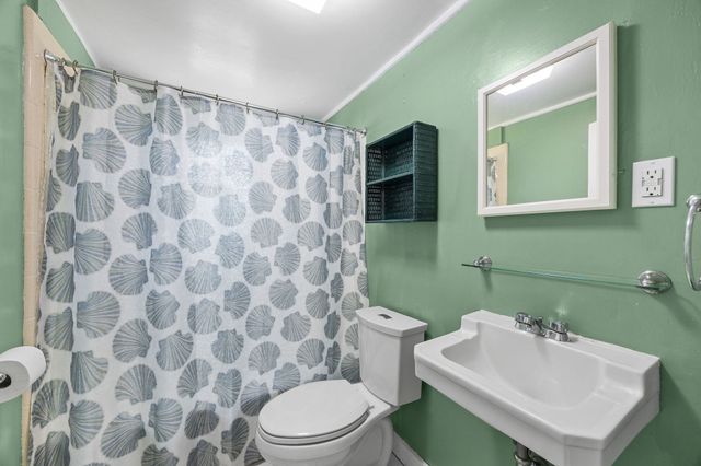 47 Acres Ave, Yarmouth, MA 02673