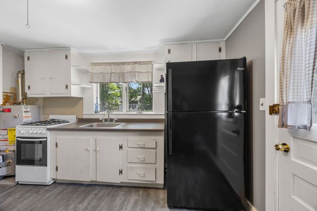 47 Acres Ave, Yarmouth, MA 02673