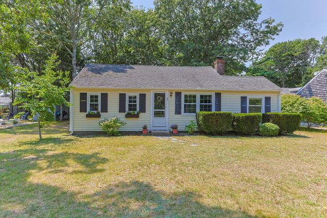 47 Acres Ave, Yarmouth, MA 02673