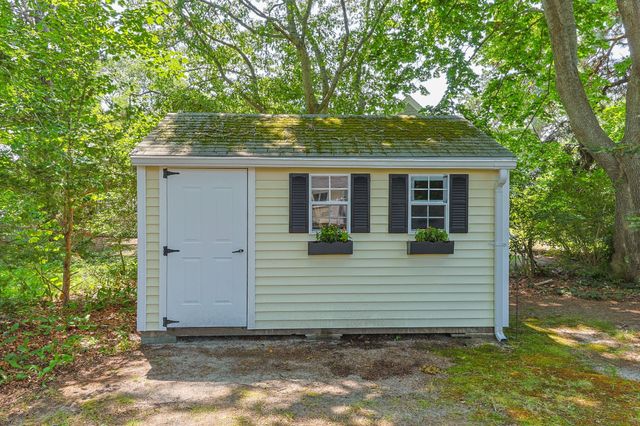 47 Acres Ave, Yarmouth, MA 02673