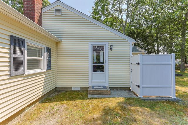 47 Acres Ave, Yarmouth, MA 02673