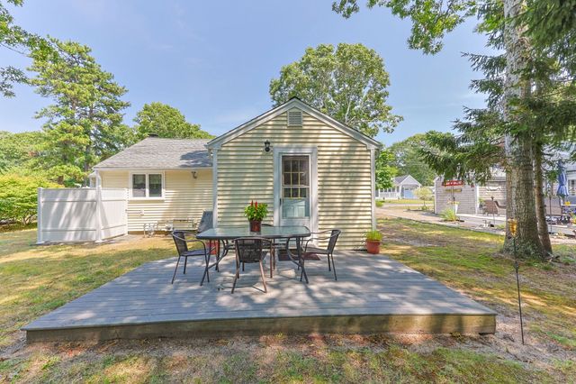 47 Acres Ave, Yarmouth, MA 02673