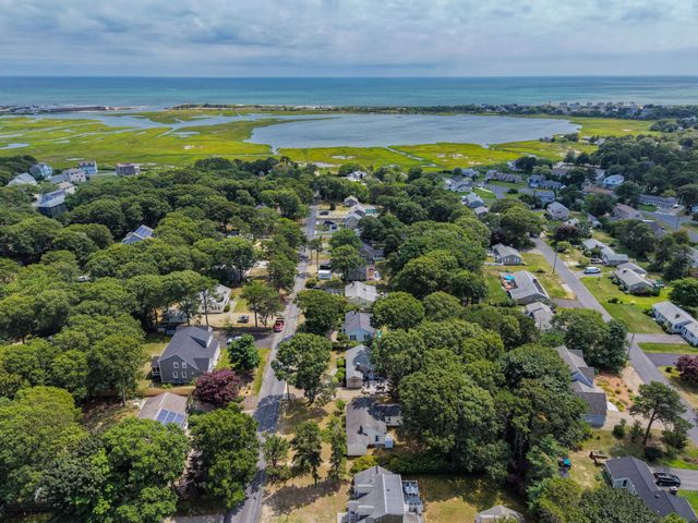 47 Acres Ave, Yarmouth, MA 02673