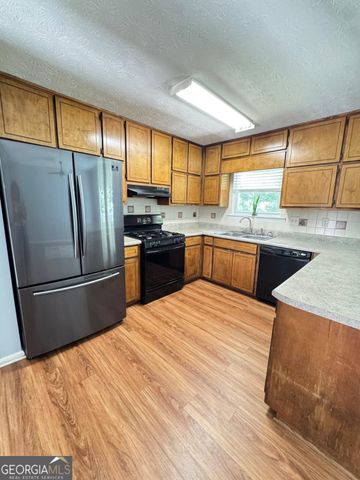 6848 Fielder Court, Rex, GA 30273