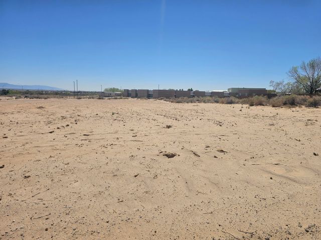 1990 12th Avenue SE, Rio Rancho, NM 87124