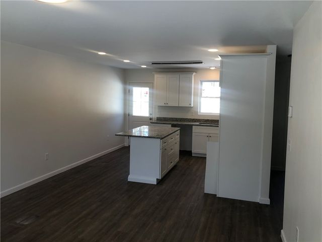 1445 Old Louisquisset Pike 8B, Lincoln, RI 02865