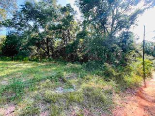 0000 Hydrangea St, Milton, FL 32570