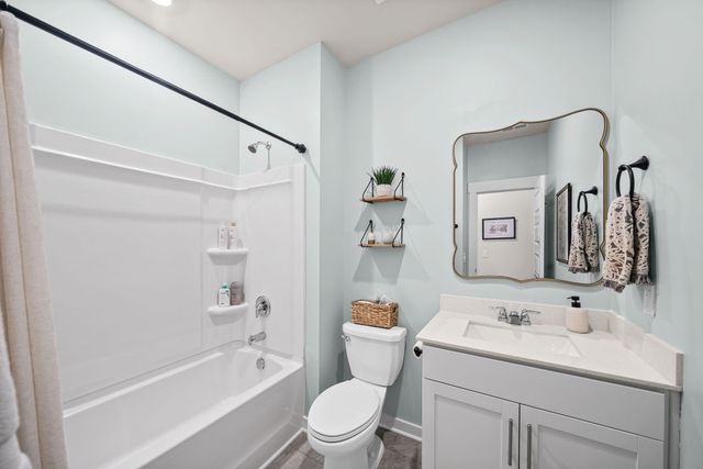 1153 Ross Farms Blvd, Clarksville, TN 37043