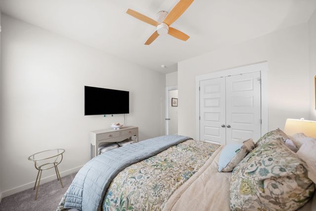 1153 Ross Farms Blvd, Clarksville, TN 37043