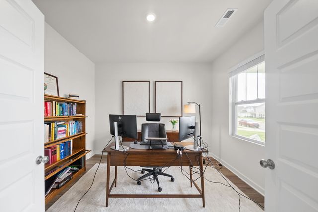 1153 Ross Farms Blvd, Clarksville, TN 37043